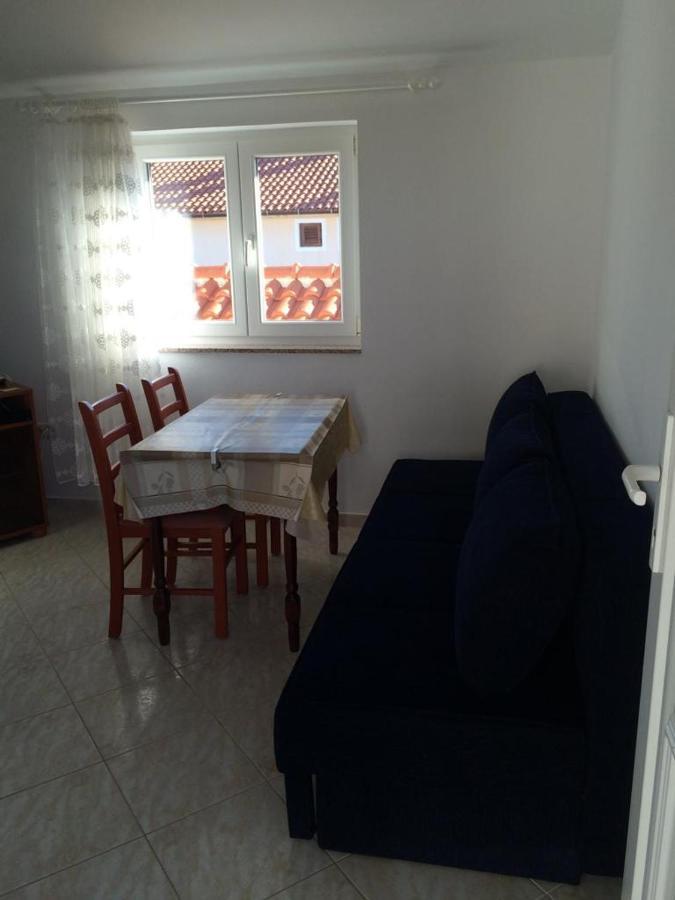 Beach Apartments 普利拉卡 外观 照片