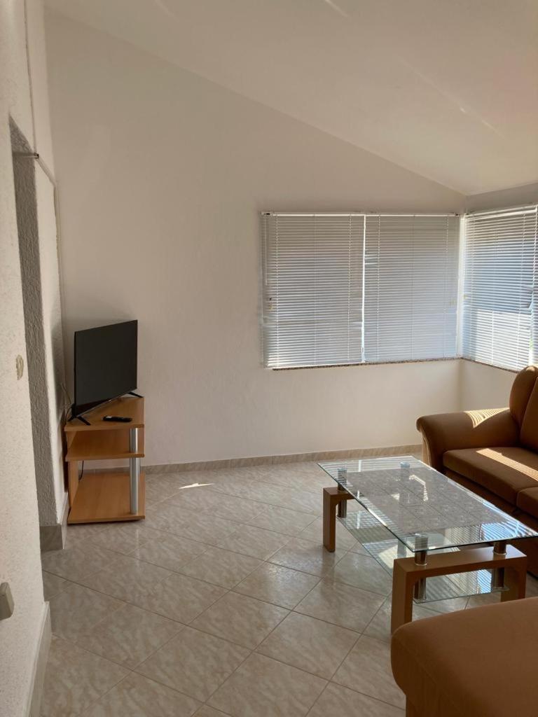 Beach Apartments 普利拉卡 外观 照片